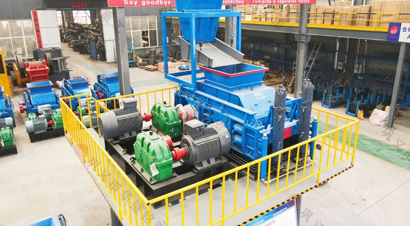 1512型對輥破碎機(jī)報(bào)價(jià)多少錢一臺？產(chǎn)量是多少？